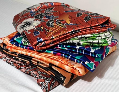 Tissu Soie Bogolan - Élégance Luxueuse avec Motifs Traditionnels Africains